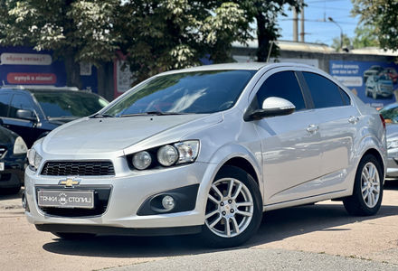 Продам Chevrolet Aveo 2014 года в Киеве