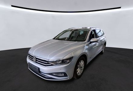Продам Volkswagen Passat 2022 года в Львове