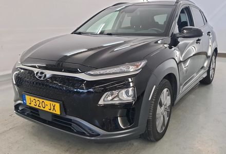 Продам Hyundai Kona 64квт авто в дорозі 2020 года в Львове