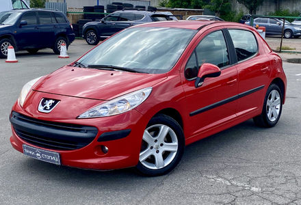 Продам Peugeot 207 2008 года в Киеве