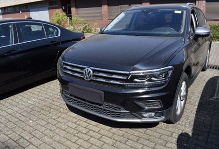 Продам Volkswagen Tiguan 110 kw авто в дорозі  2021 года в Львове