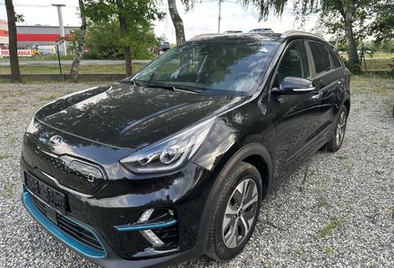 Продам Kia Niro 64квт  2021 года в Львове
