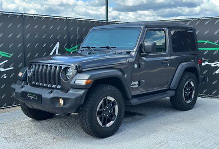 Продам Jeep Wrangler AWD Sport 2018 года в Киеве