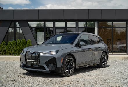 Продам BMW iX 50E xDrive 2022 года в Черновцах