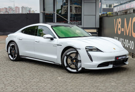 Продам Porsche Taycan Turbo 2020 года в Киеве