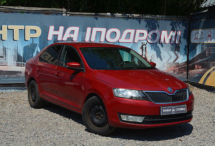 Продам Skoda Rapid 2016 года в Киеве