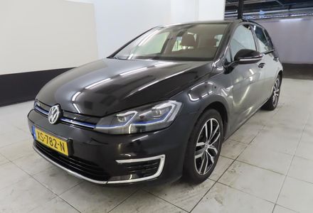 Продам Volkswagen e-Golf v9225 2019 года в Луцке