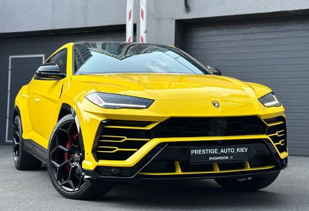 Продам Lamborghini Urus 2019 года в Киеве