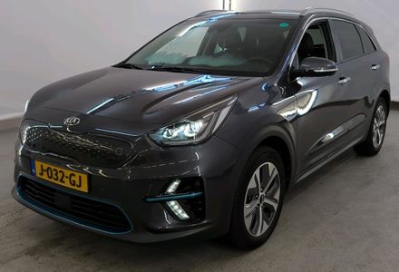 Продам Kia Niro 64kWh ExecutiveLine v2191 2020 года в Луцке