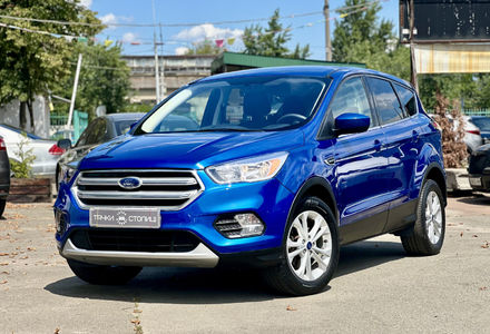 Продам Ford Escape 2016 года в Киеве