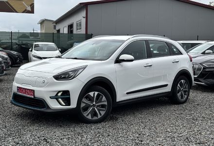 Продам Kia Niro 64квт 2022 года в Львове