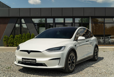 Продам Tesla Model X 2023 года в Черновцах