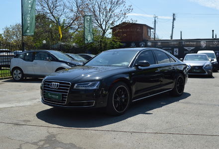 Продам Audi A8 2015 года в Одессе