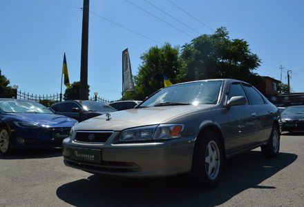 Продам Toyota Camry 2.2 2000 года в Одессе