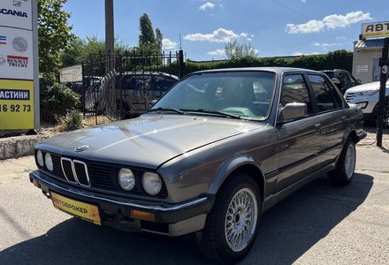 Продам BMW 324 E30  1985 года в Николаеве
