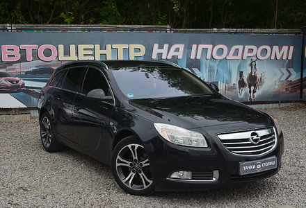 Продам Opel Insignia 2013 года в Киеве