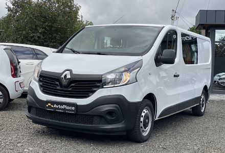 Продам Renault Trafic пасс. 2016 года в Луцке