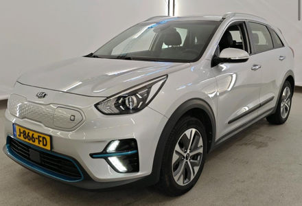 Продам Kia Niro авто в дорозі 2020 года в Львове