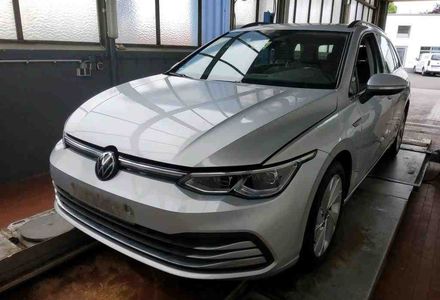Продам Volkswagen Golf Variant 2022 года в Луцке