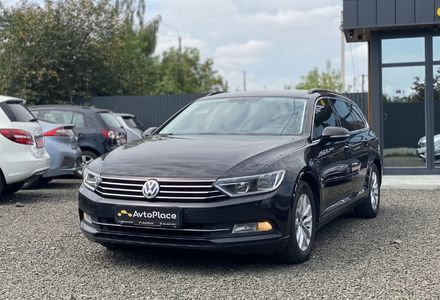 Продам Volkswagen Passat B8 2017 года в Луцке