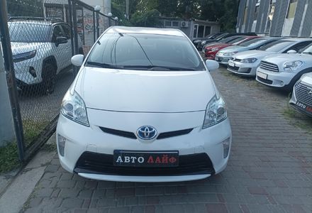 Продам Toyota Prius плагин 2014 года в Одессе
