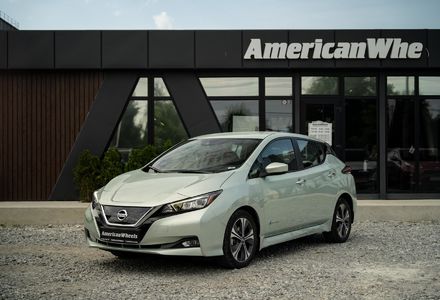 Продам Nissan Leaf SV 2018 года в Черновцах
