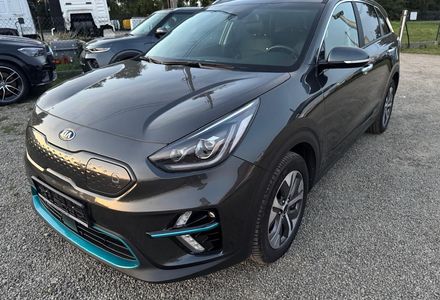 Продам Kia Niro 64kw авто в дорозі 2021 года в Львове