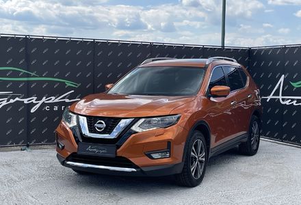 Продам Nissan X-Trail 1.6 diesel 2018 года в Киеве