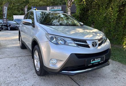 Продам Toyota Rav 4 2014 года в Черновцах