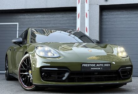 Продам Porsche Panamera 4 E-Hybrid 2021 года в Киеве