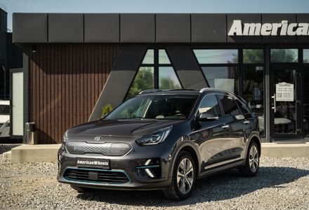 Продам Kia Niro EV 2020 года в Черновцах