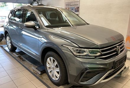 Продам Volkswagen Tiguan Allspace Elegance 147kw v7028  2021 года в Луцке