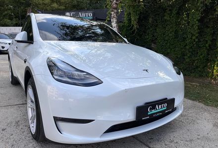 Продам Tesla Model Y 2021 года в Черновцах