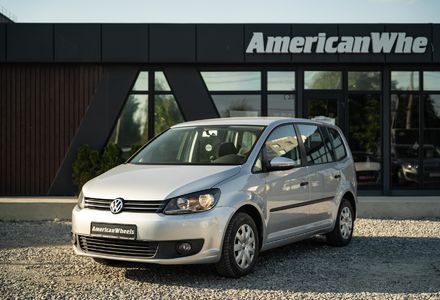 Продам Volkswagen Touran 2013 года в Черновцах