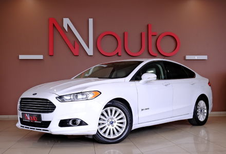 Продам Ford Fusion Hybrid 2015 года в Одессе