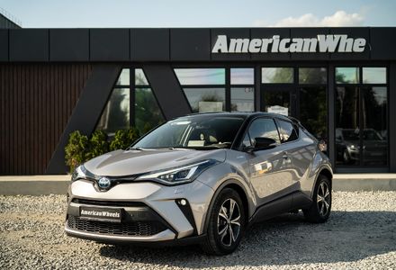 Продам Toyota C-HR Hybrid 2021 года в Черновцах