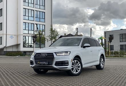 Продам Audi Q7 2016 года в Луцке