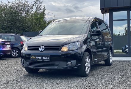 Продам Volkswagen Caddy пасс. Maxi 2010 года в Луцке