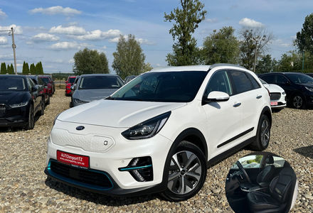 Продам Kia Niro 64 кВт ЗАРЕЗЕРВОВАНО 2021 года в Львове