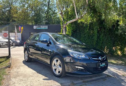 Продам Opel Astra J 2015 года в Черновцах