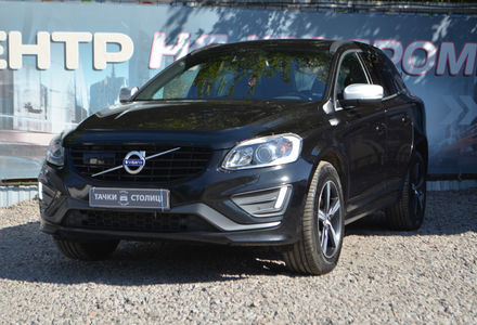 Продам Volvo XC60 2017 года в Киеве