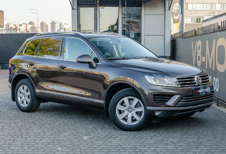 Продам Volkswagen Touareg 3.0TDI LIFE 2015 года в Киеве