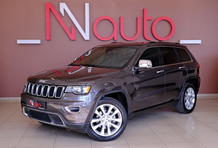 Продам Jeep Grand Cherokee 2017 года в Одессе