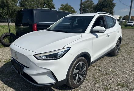 Продам MG 3 ZS EV 72 kWh 130кВт Камера 360 2022 года в Львове