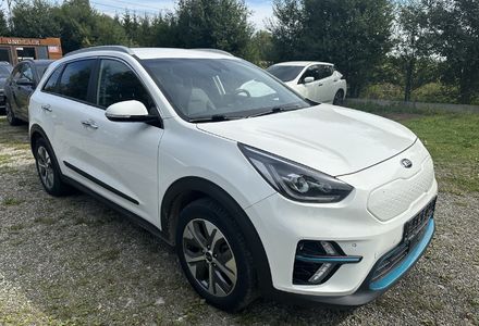 Продам Kia Niro 64квт 2021 года в Львове