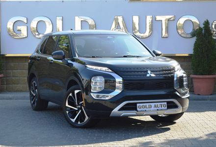 Продам Mitsubishi Outlander 2021 года в Одессе