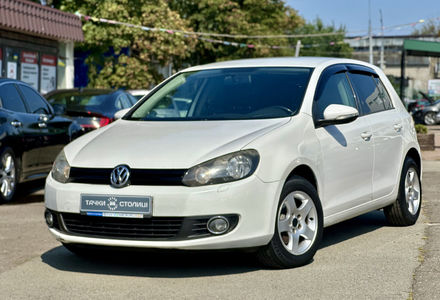 Продам Volkswagen Golf  VI 2010 года в Киеве