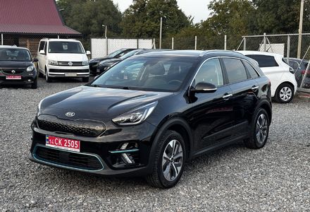 Продам Kia Niro 64квт  2021 года в Львове