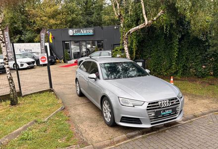 Продам Audi A4 2017 года в Черновцах