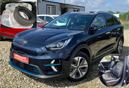 Продам Kia Niro 64 kWh Макс. комплектація Люк. 2021 года в Львове